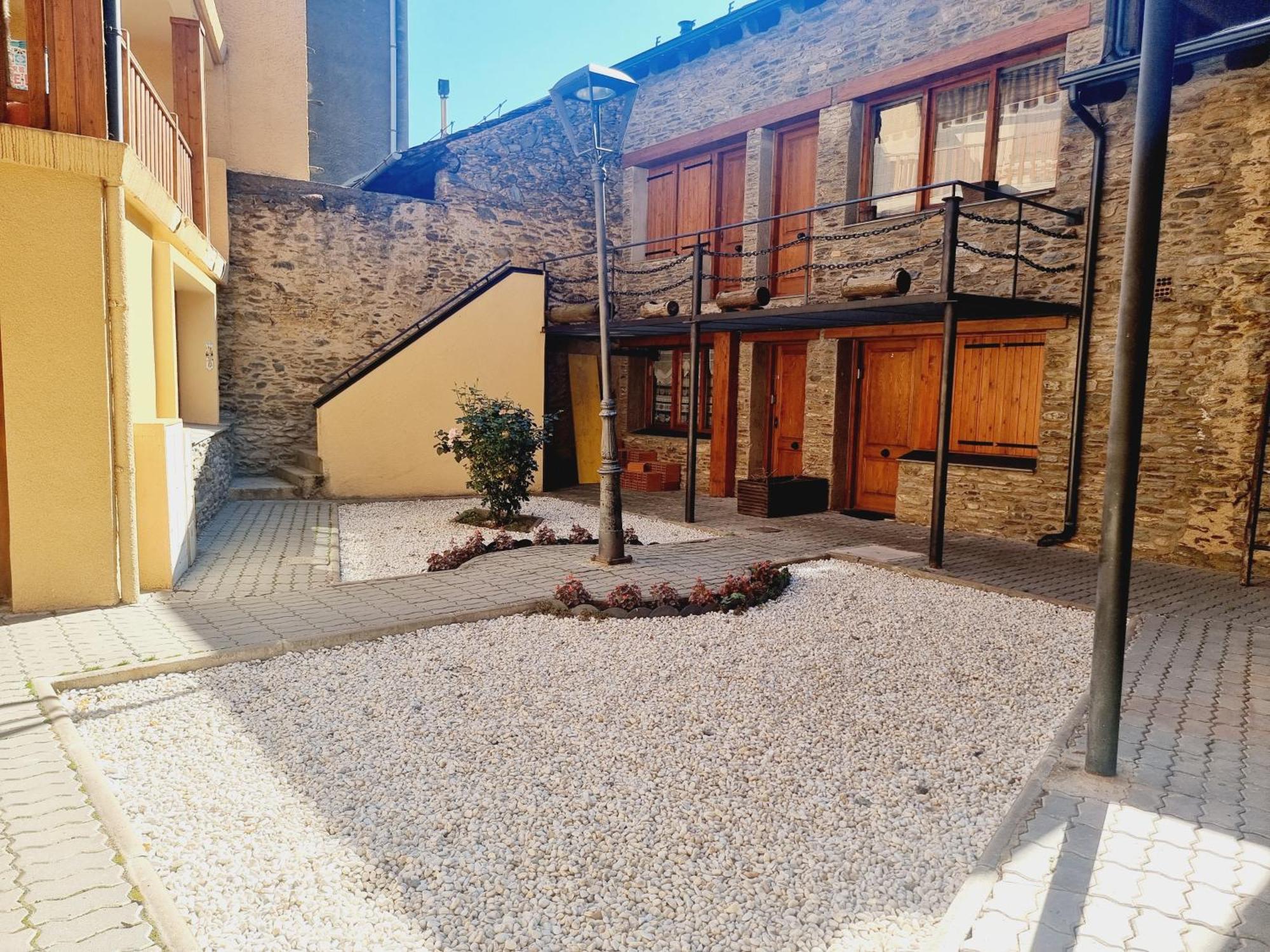 Apto Rustico En Osseja Apartment ภายนอก รูปภาพ